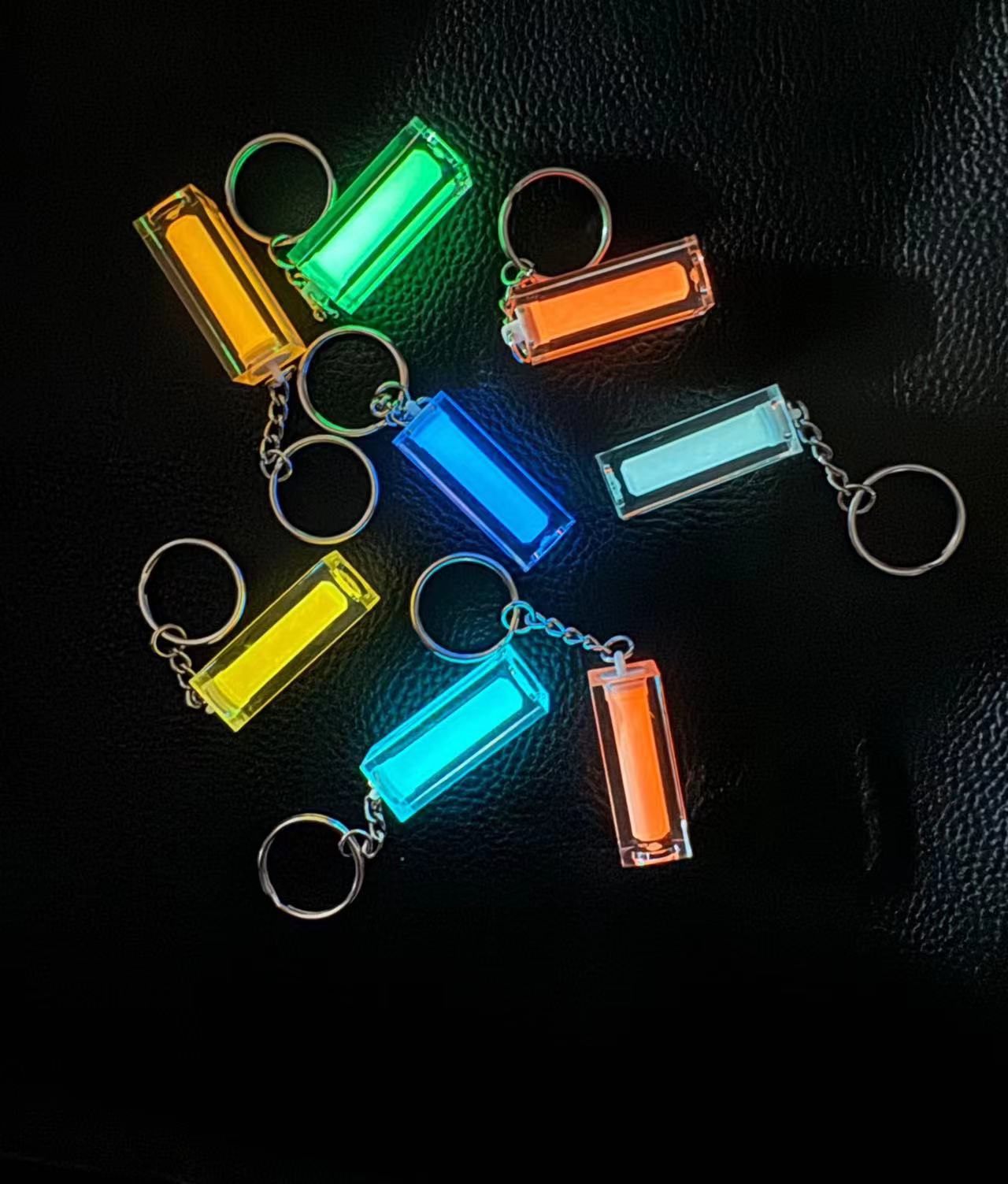 Tritium Gas Tube - كيس مفتاح قلادة نايتجلوس ، ملحقات