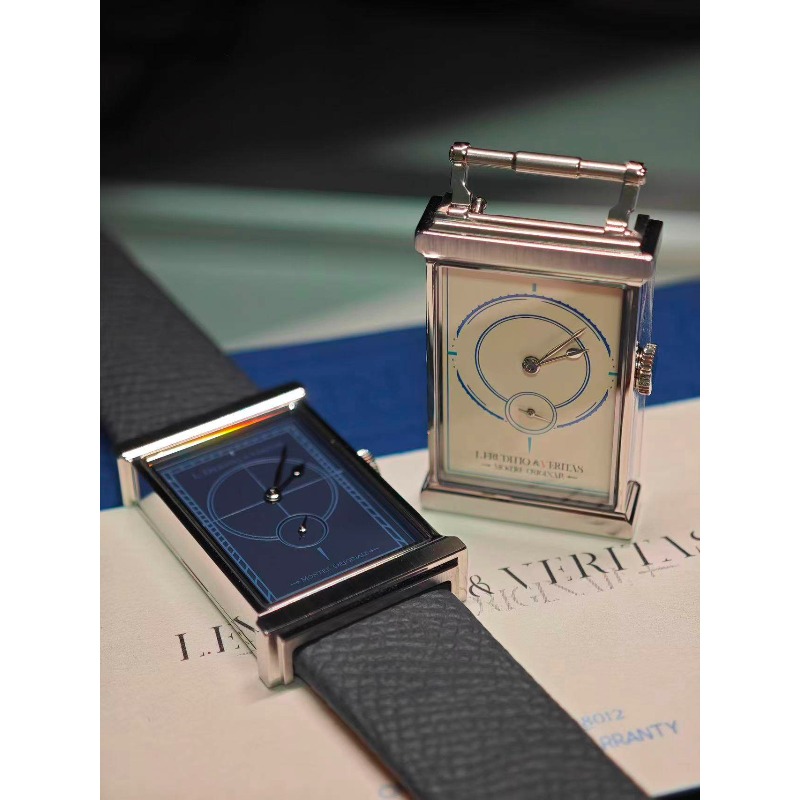 Analog Quartz Watch - ساعة مربعة صغيرة مخصصة بحركة كوارتز